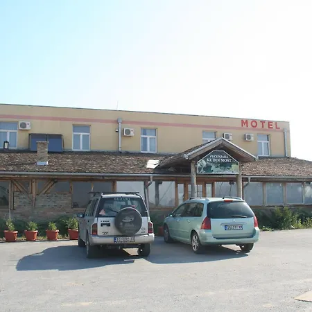 Kudini Konaci Bed & Breakfast *